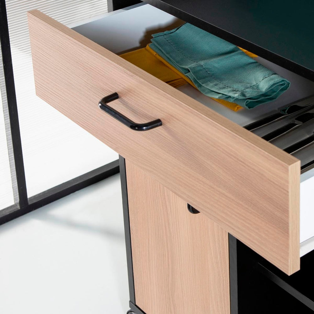 Alacena Debra - Color Madera y Negro - Tugow