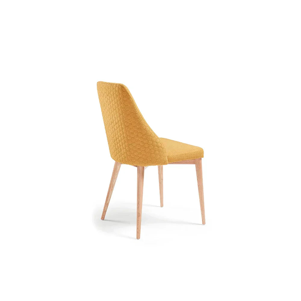 Mesa de comedor Yorda con 4 sillas Ksual - Madera y Mostaza