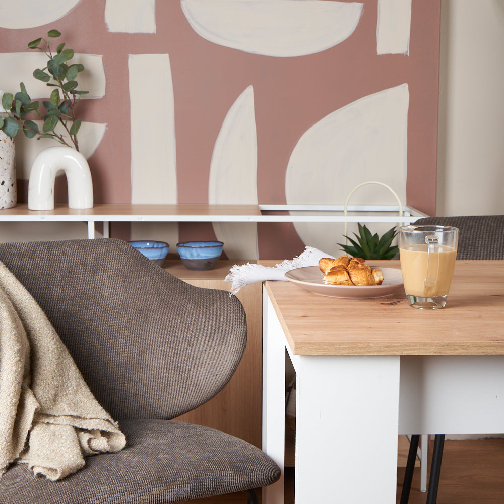 Mesa Aspen Roble y Blanco con 4 Sillas Suanna Gris - Tugow