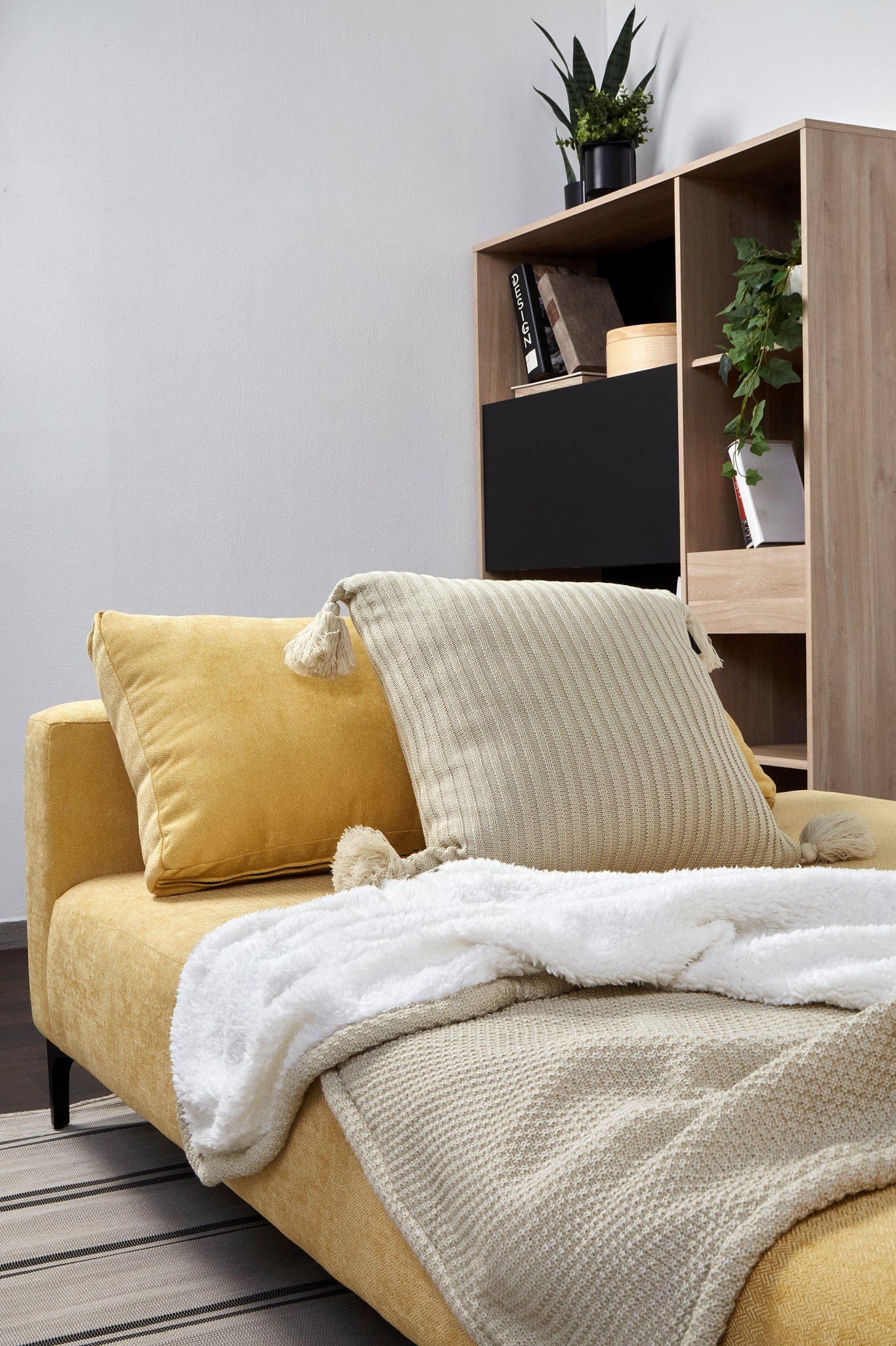 Sofá cama Landero - Piña - Tugow